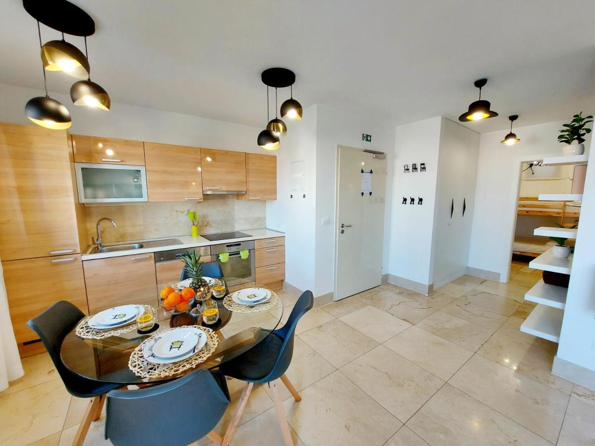 Apartment Livia Slatine Exterior foto