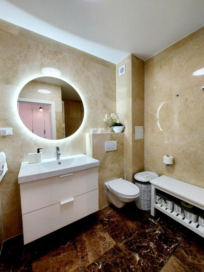 Apartment Livia Slatine Exterior foto